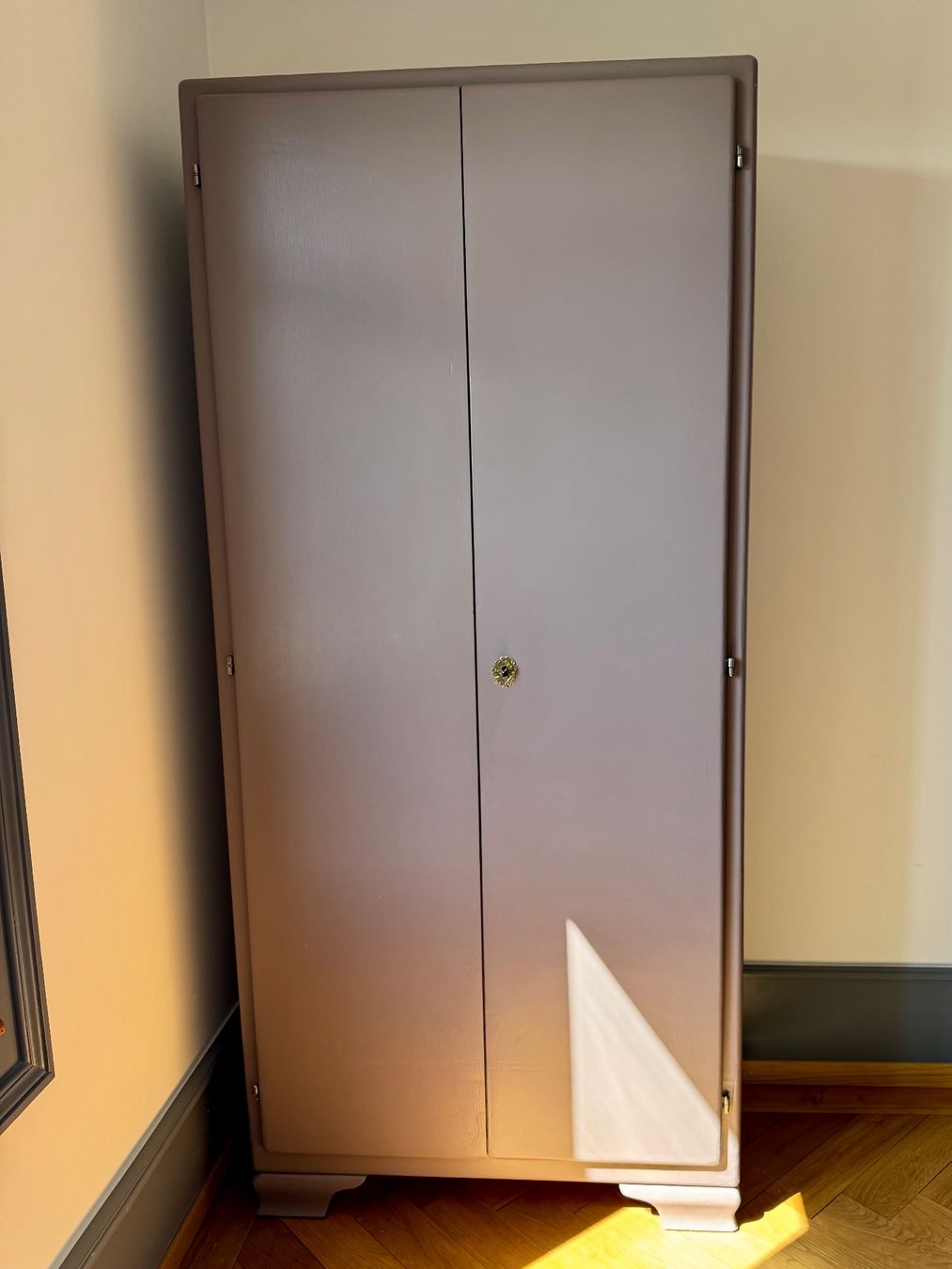 Schränke: Schöner massiver Schrank – Gebraucht aus Bern von jensstr1979