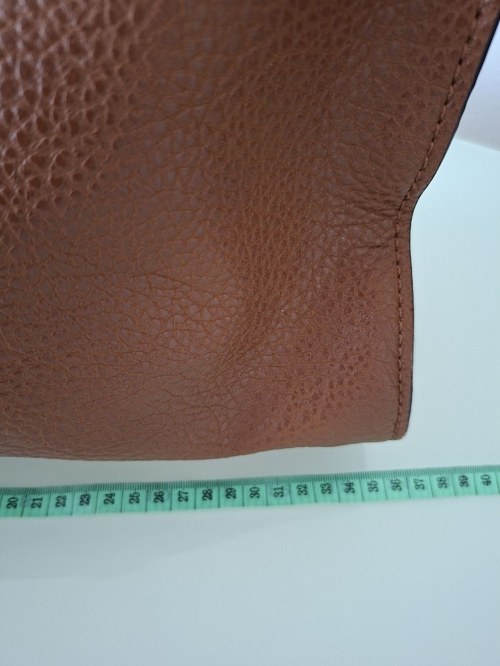 Guess Borse da donna: Sac à main Guess marron, – Usato da Renens VD venduto da ser_j2fn 1