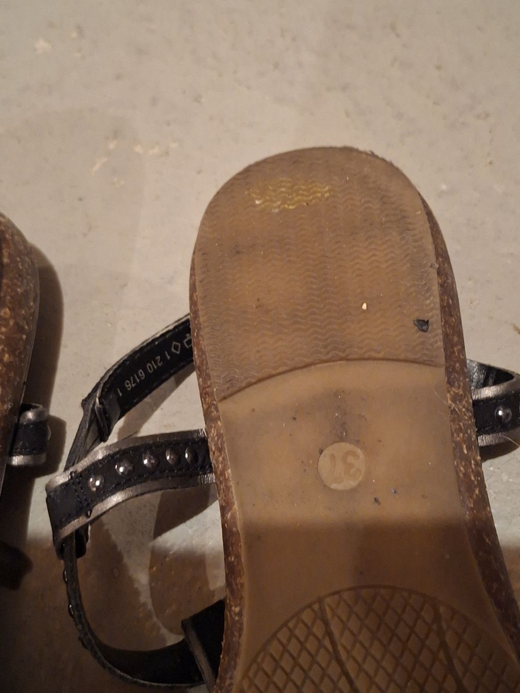 Damenschuhe: Damen Sandalen – Gebraucht aus Dietlikon von Asany 2