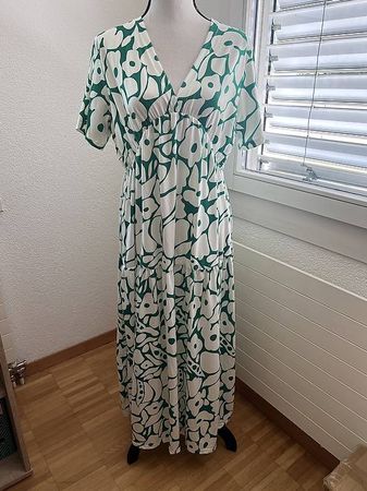 GEMUSTERTES SOMMERKLEID XL/42
