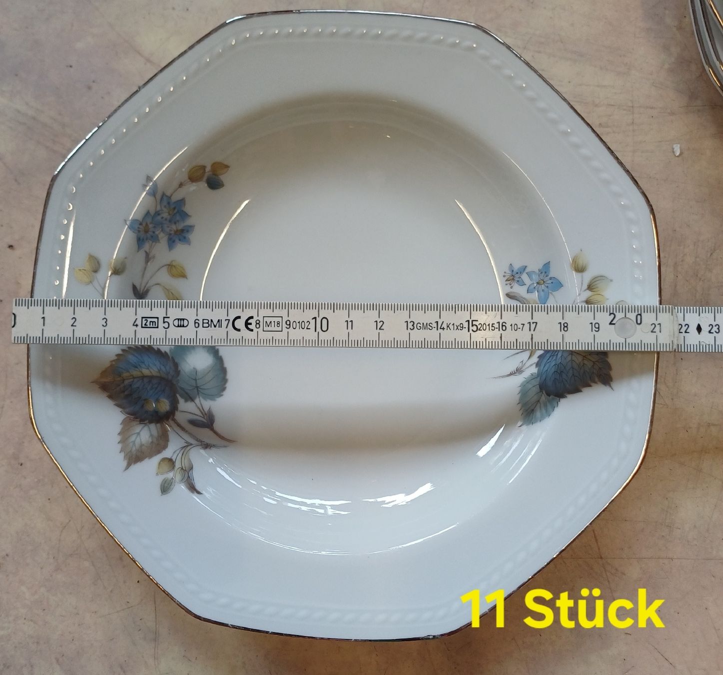 Piatti: 22 Teller Blumenmuster , Silberrand Schirnding Bavaria – Usato da Merenschwand venduto da Brockinell 4