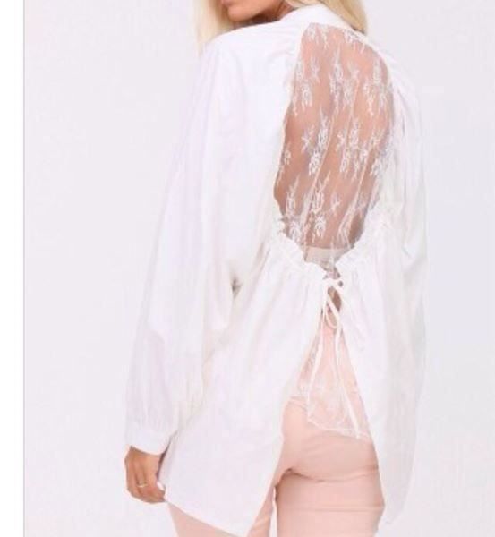 Blusen: Chemise blanche longue dos dentelle – Neu und originalverpackt aus Petit-Lancy von mina222 1