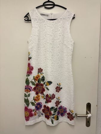 Desigual Kleid weiss Spitze Blumen Print Grösse 40