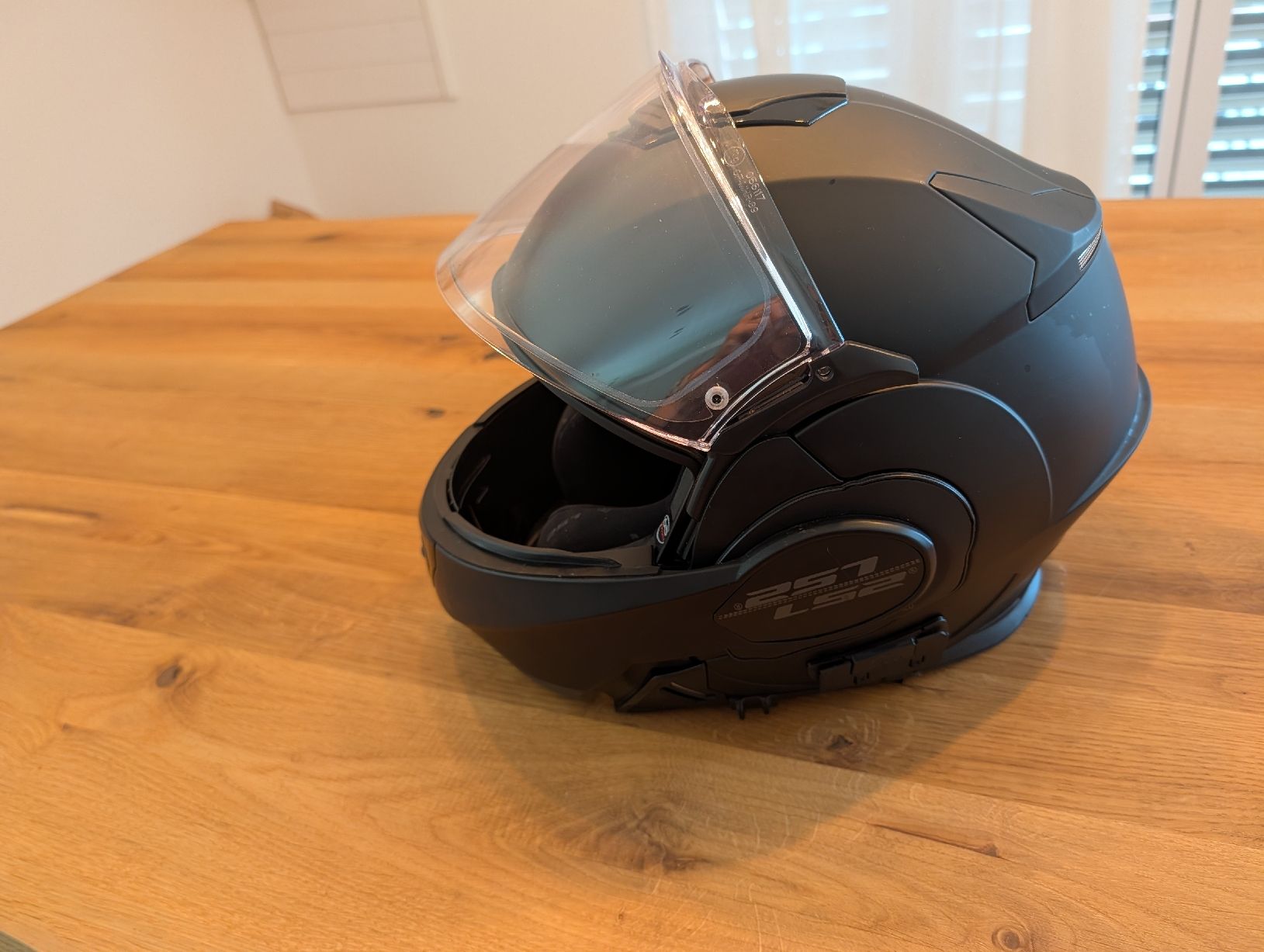 Casques & visières: LS2 Valiant Motorradhelm – D'occasion à Boswil par sami_L_jackson 1