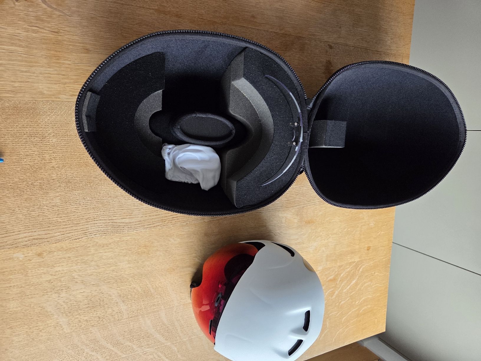Oakley Helme: Oakley Aro TT Helmet – Neu (gemäss Beschreibung) aus Buchs SG von nicotambarikas 6