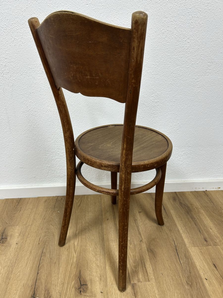 Thonet Stühle: Bistrostuhl Thonet – Gebraucht aus Basel von Sackmann 2