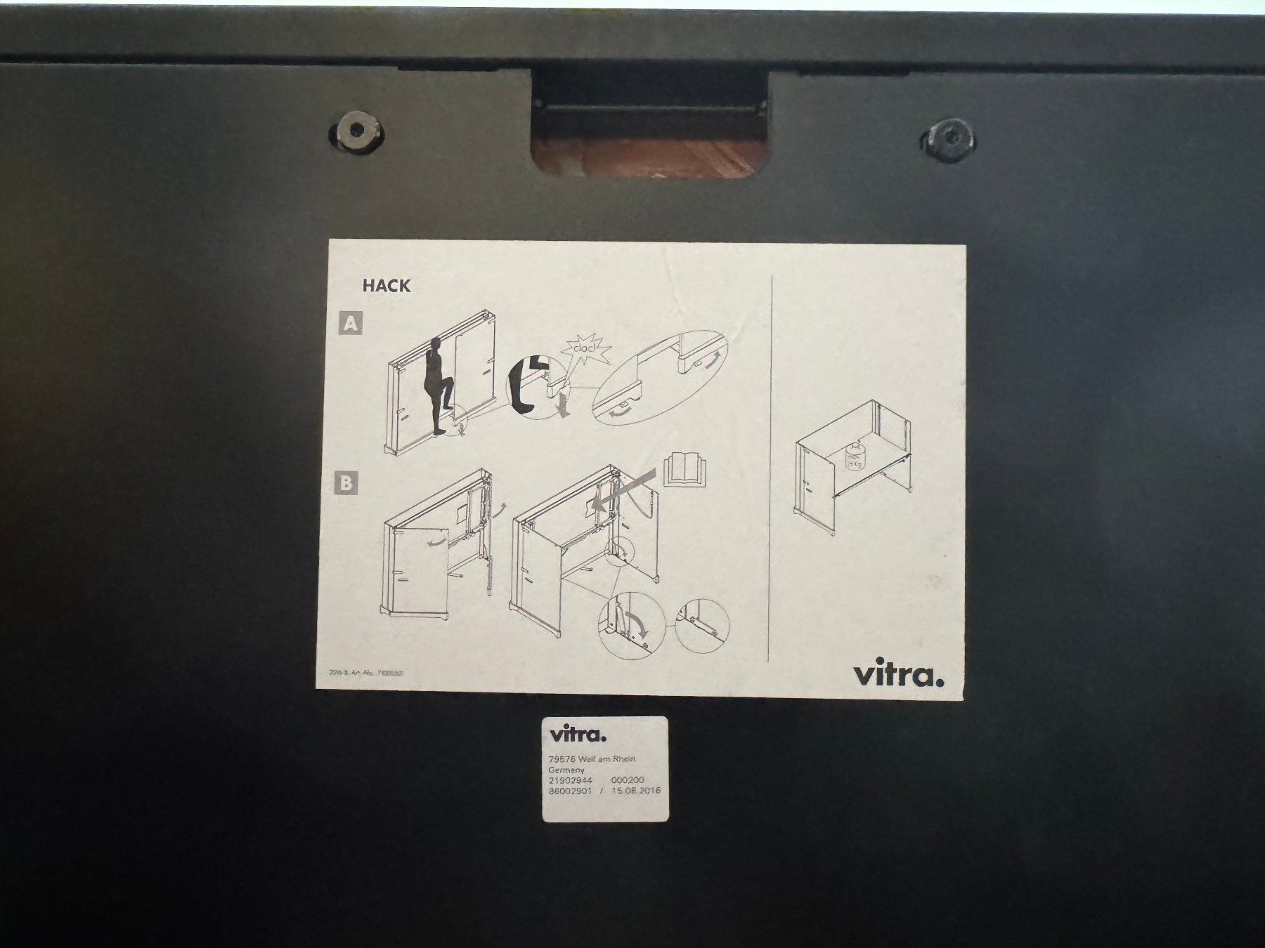 Vitra Scrivanie: Vitra Hack Schreibtisch – Usato da Würenlos venduto da Herr_Marktschreier 5