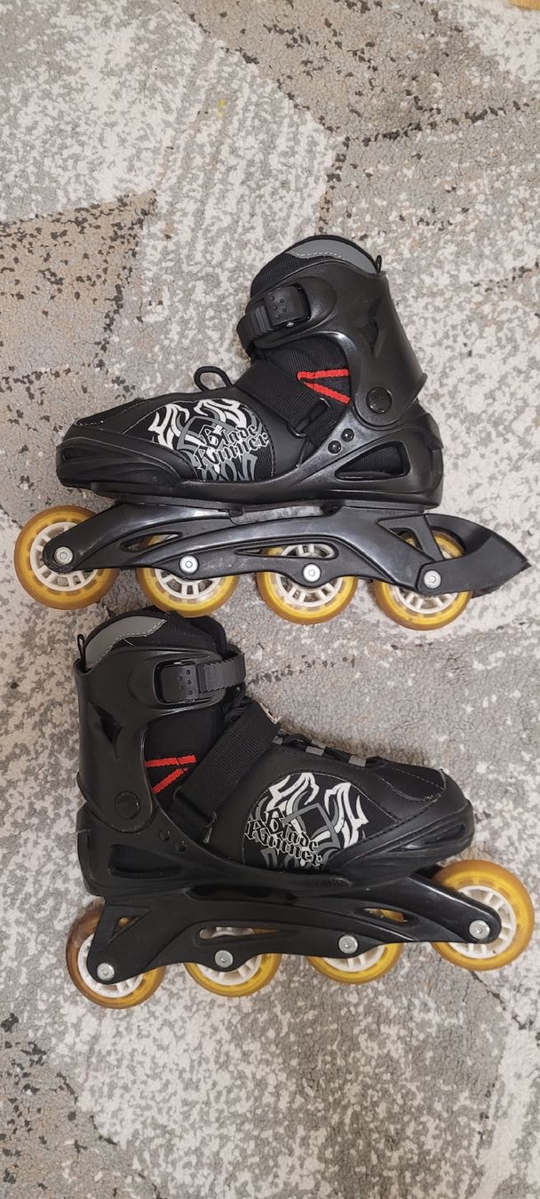Pattini in linea & Pattini a rotelle: Roller Bladerunner Phaser XR taille 36,5-40,50 – Usato da Vevey venduto da obi_n8zc