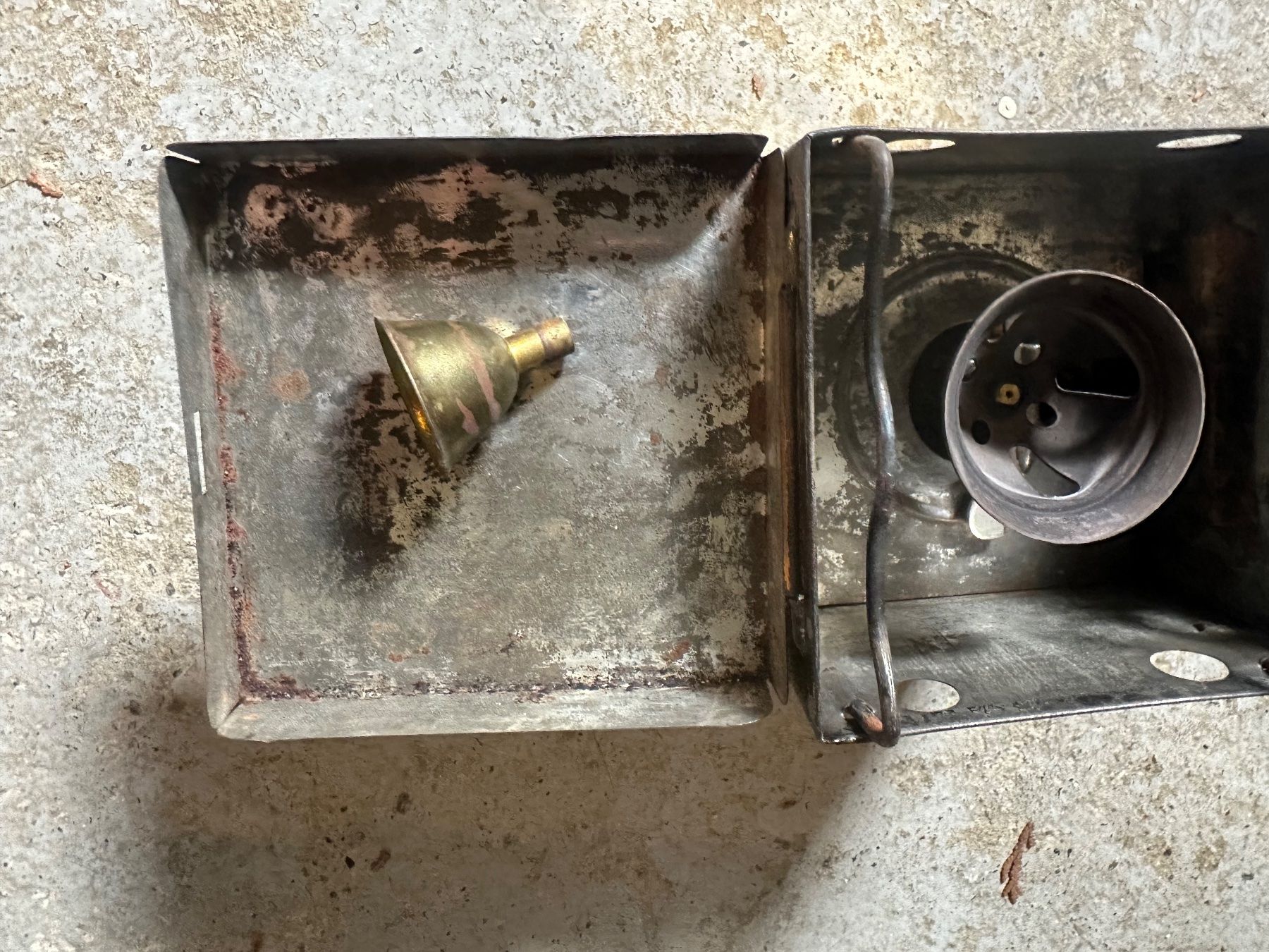 Elettrodomestici da cucina: Antiker Primus Kocher No.1 mit Box, Vintage Camping – Usato da Frauenfeld venduto da aluma14 5