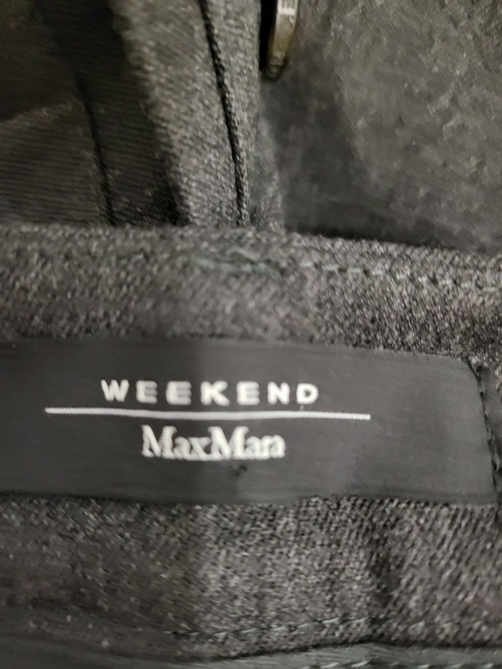 Max Mara Pantaloni: Pantalon  Laine MaxMara Weekend, taille 40 – Usato da Niedergösgen venduto da Eva2410 6