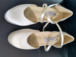 NEU Tanzschuhe Werner KERN Satin Weiss Felice-34