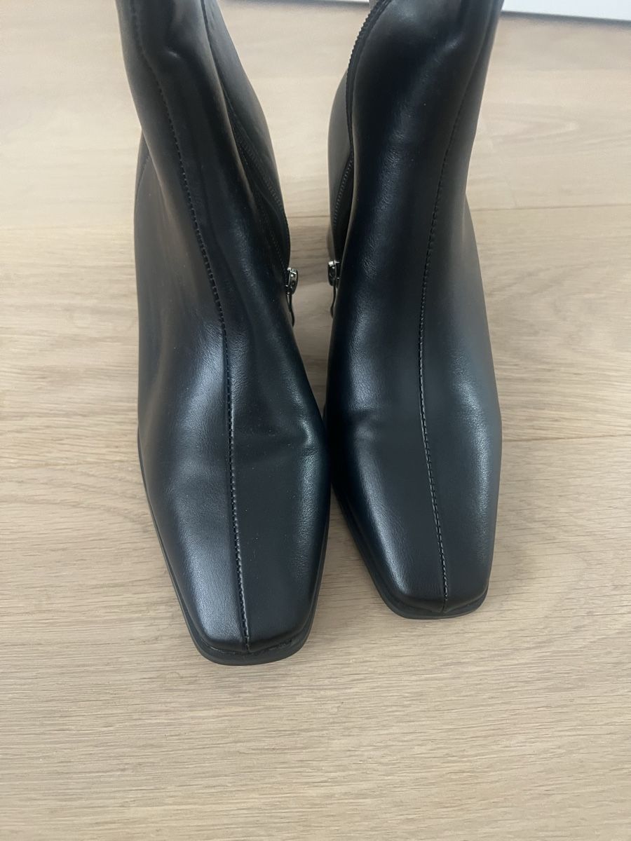 Damenschuhe: Stiefel von About You – Neu (gemäss Beschreibung) aus Rickenbach SZ von indira018 2