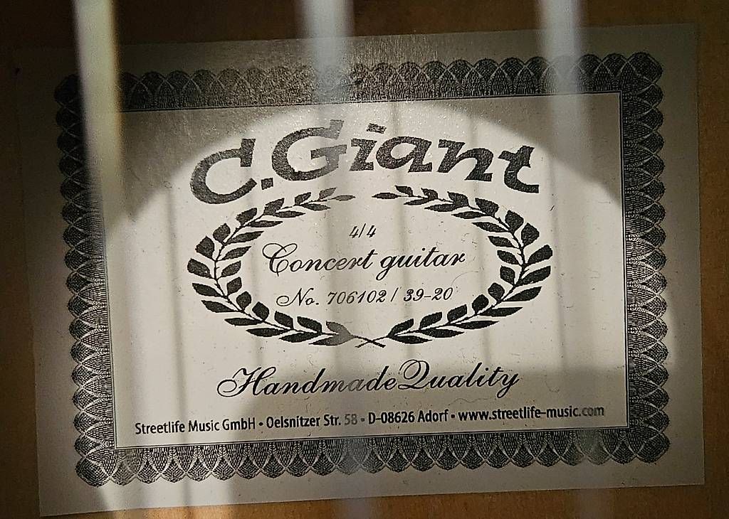 Strumenti musicali: Klassische Gitarre – Nuovo e nell'imballaggio originale da Zürich venduto da helenagaetzner 3