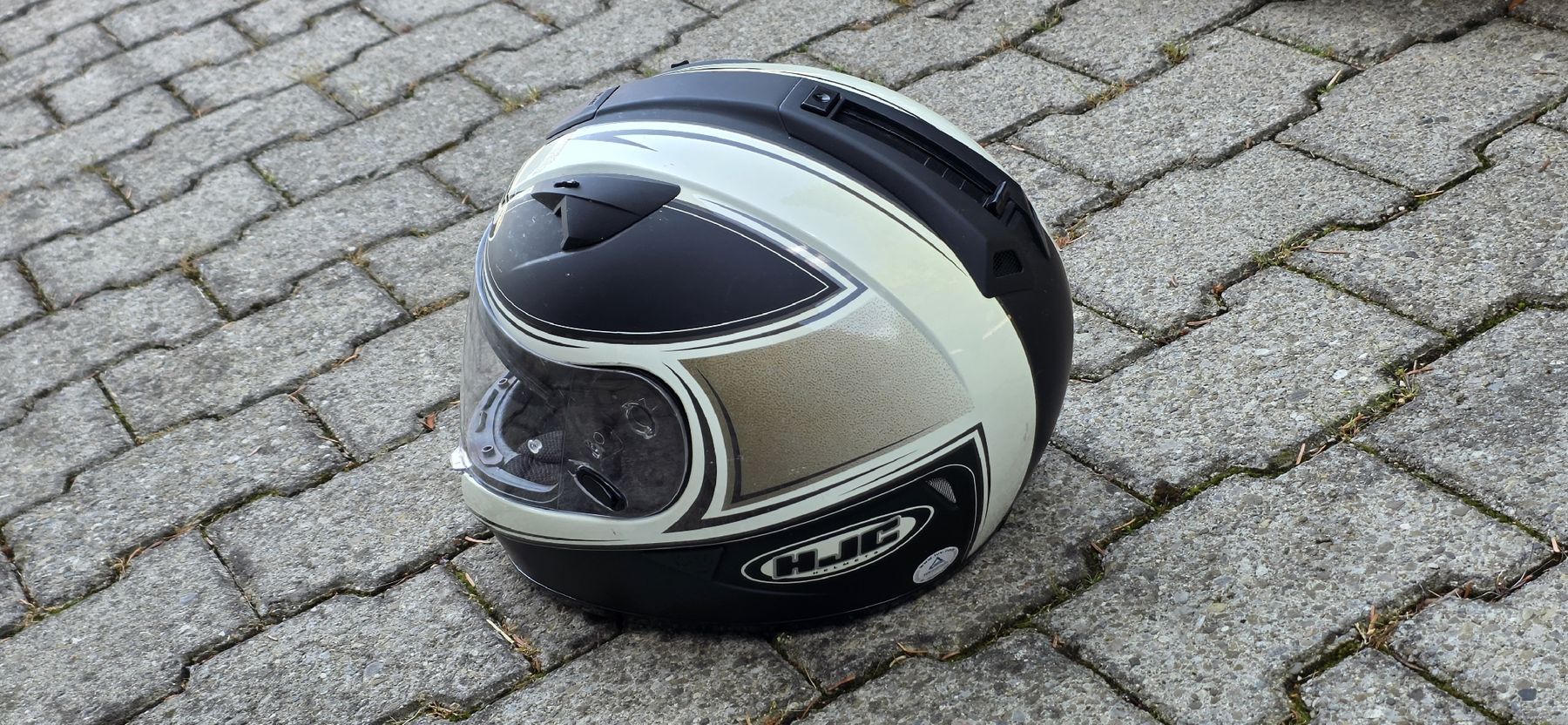 HJC Casques & visières: Motorradhelm HJC  – D'occasion à Heimenhausen par rovermini 1
