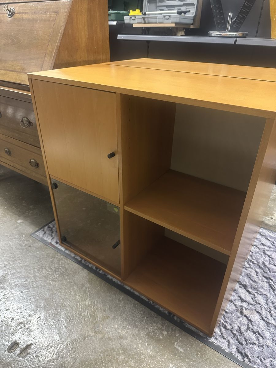 Ikea Armadi: Zwei IKEA Buche Schränke – Usato da Villmergen venduto da bubblevintage