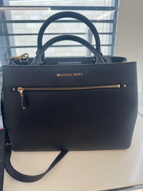 Michael Kors Borse da donna: Michael Kors Tasche – Usato da Horgen venduto da yul_rx2y 5