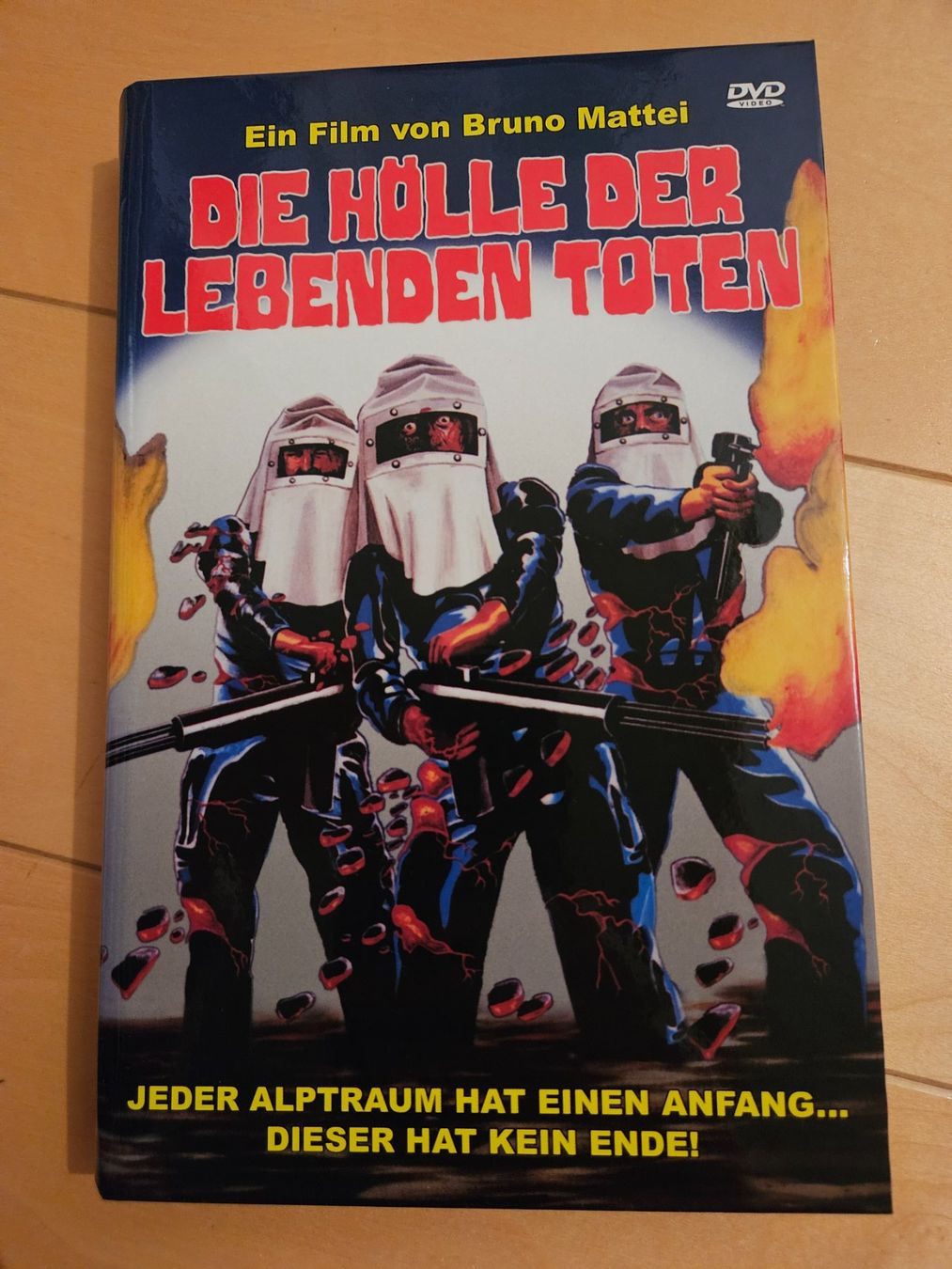 Tutti i DVDs: Die Hölle der lebenden Toten - Grosse Hartbox – Usato da Wildberg venduto da Reunionevents