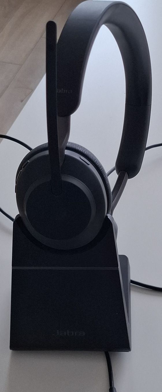 Cuffie: Jabra Evolve2 Headset schwarz mit Ladestation – Usato da Niederglatt ZH venduto da adr_vc9s