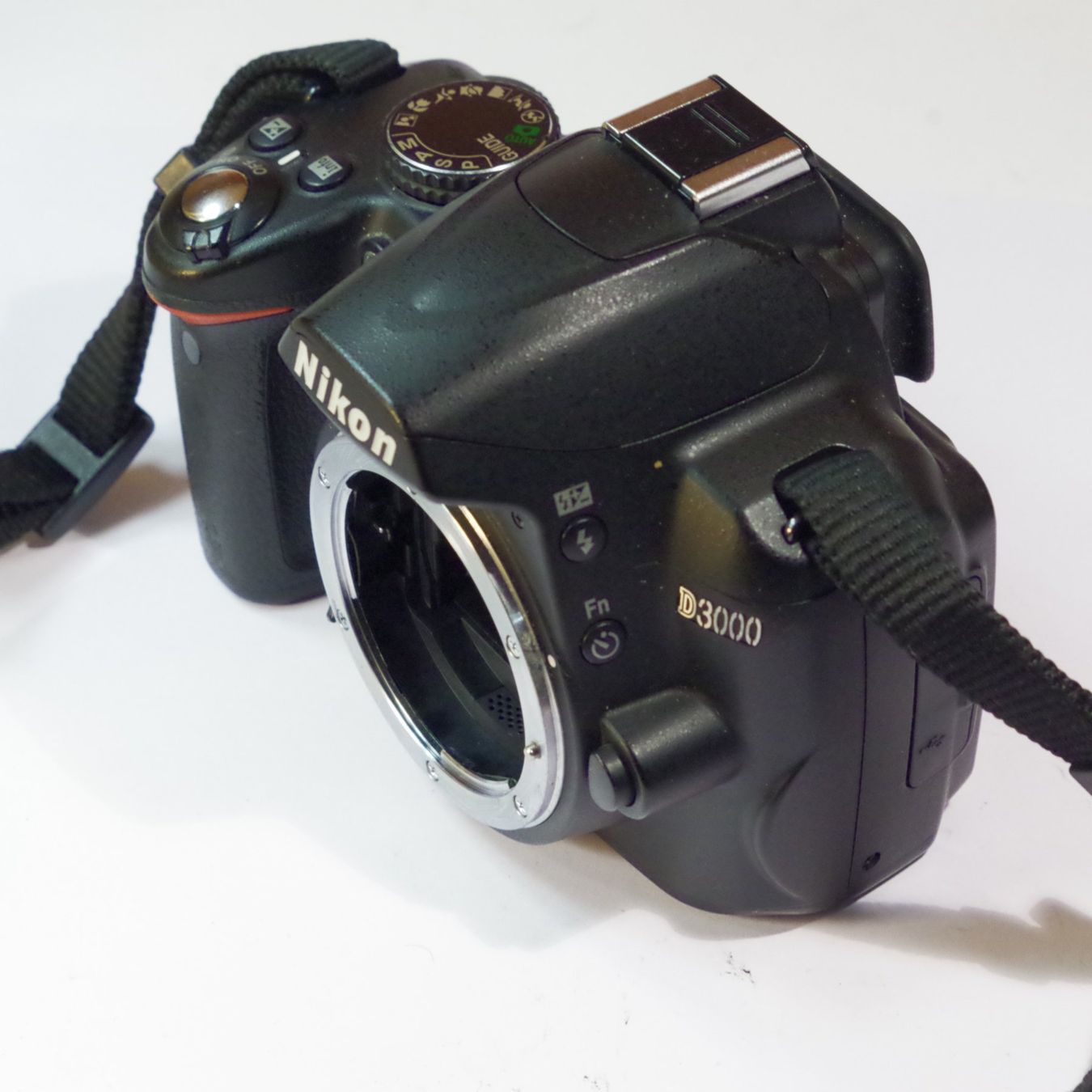 Nikon Kamera: Nikon D3000 Spiegelreflexkamera digital – Gebraucht aus Erlinsbach von Yanny 3