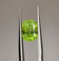 Ab 1 Fr. - natürlicher 3.14 ct Peridot Edelstein