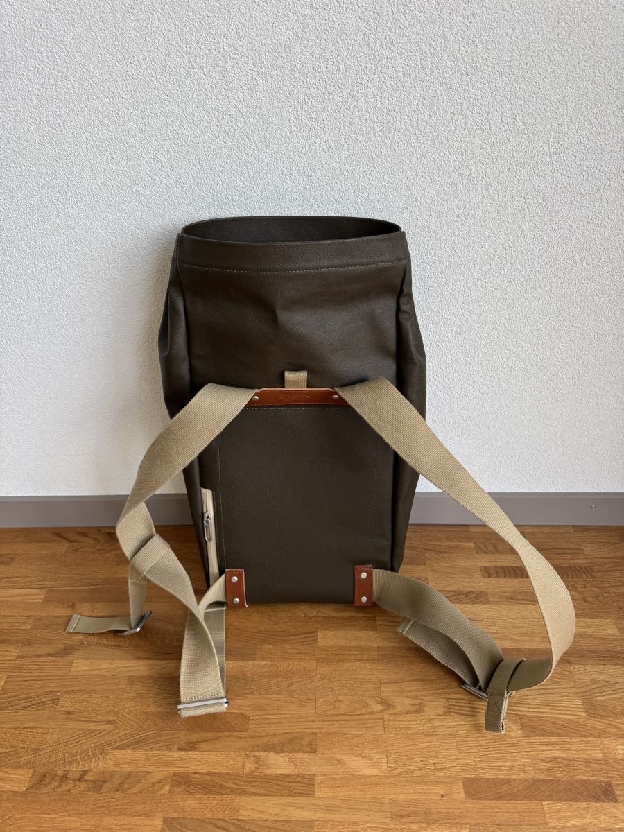 Brooks Rucksäcke: Brooks Pickwick Rucksack 12l, Farbe moss – Gebraucht aus Zürich von Parasailor 1