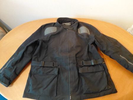 BMW Tourgard Motorradjacke, Grösse 32