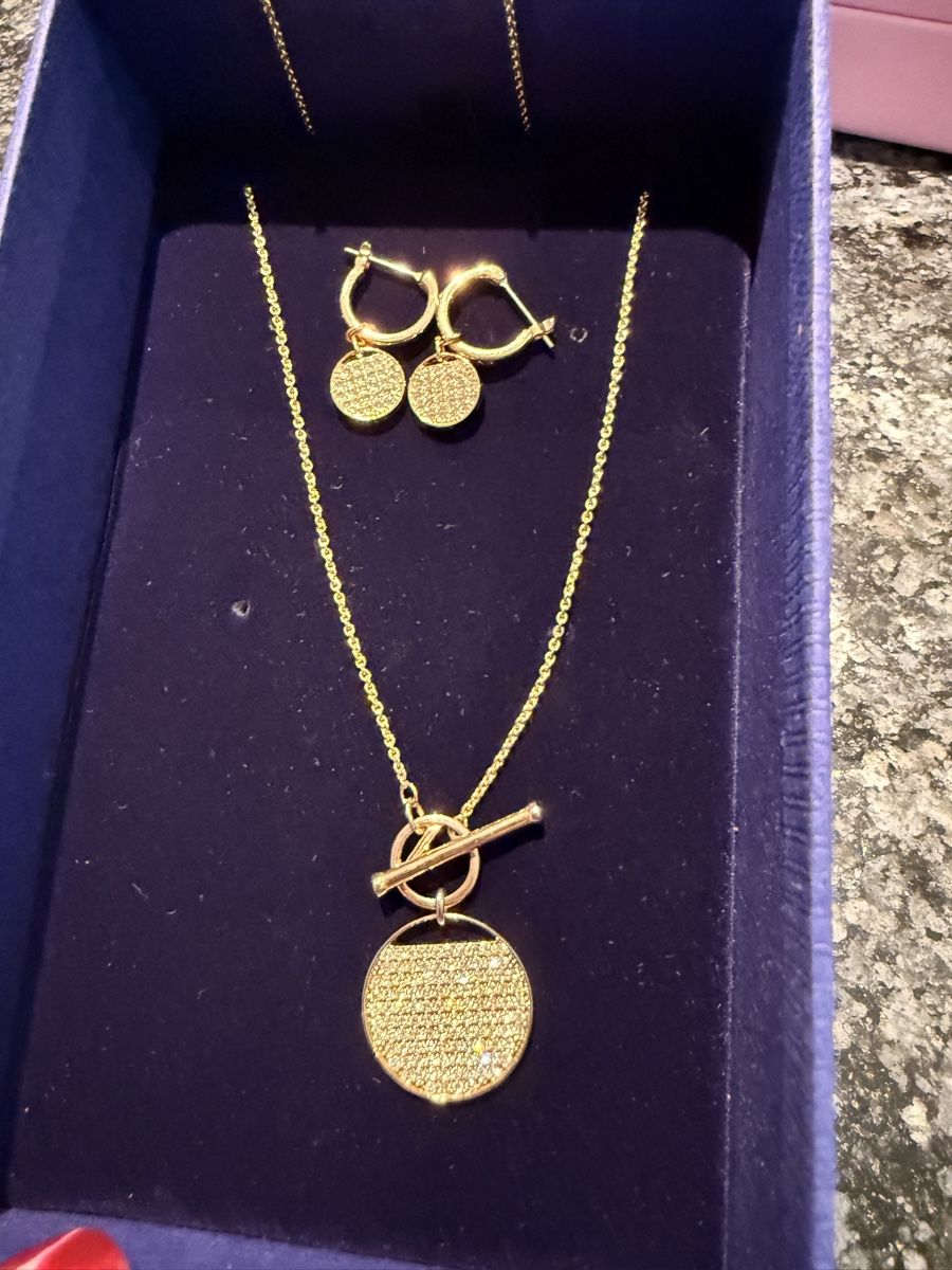 Swarovski Ohrringe & -stecker: Swarovski Set Ohrringe und Halskette – Neu (gemäss Beschreibung) aus Schafisheim von jan_cb2f 1