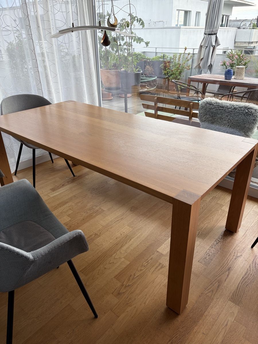 Tables: Esstisch Eiche 200x95 cm – D'occasion à Hindelbank par Remconora18