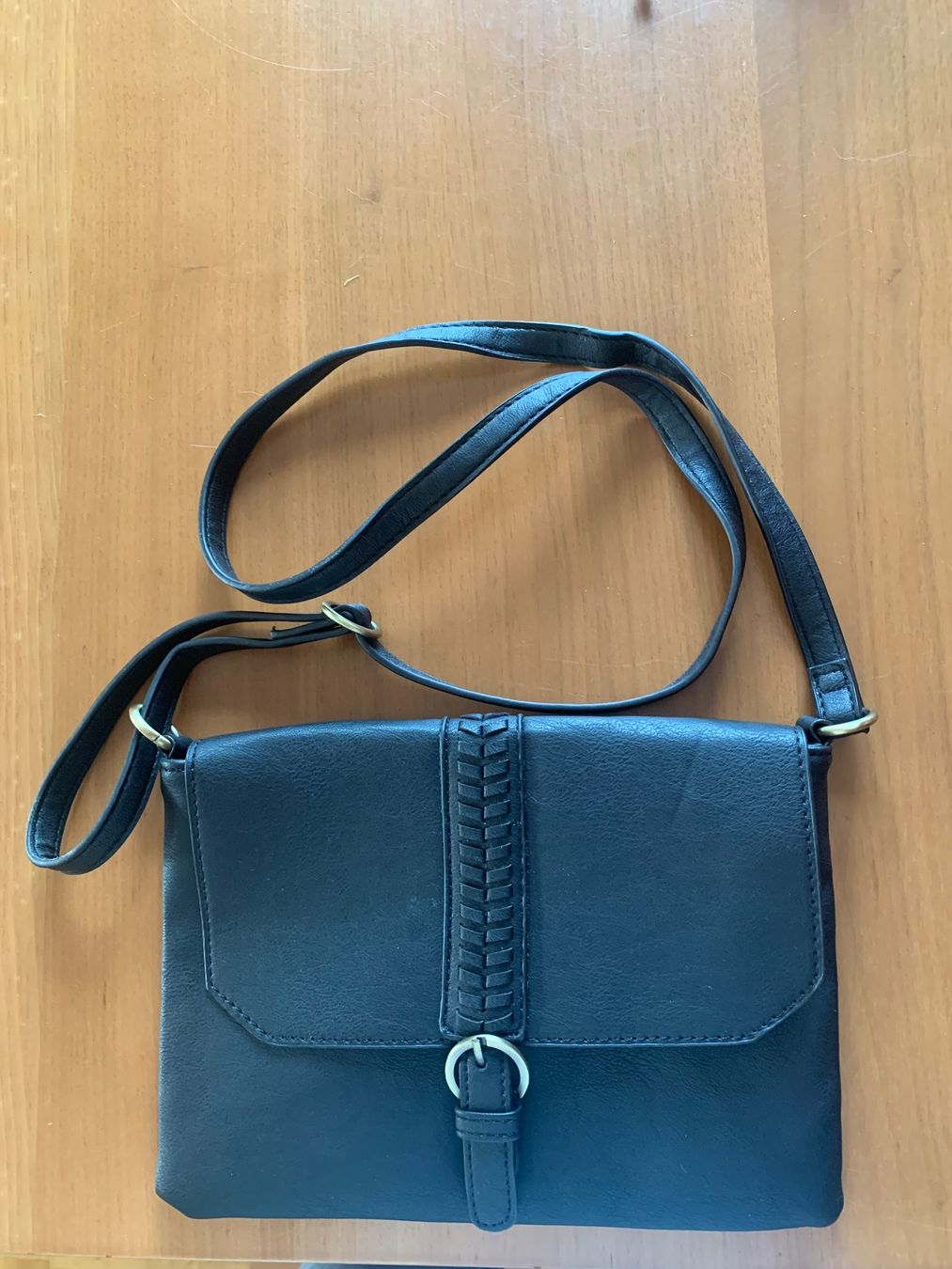 Borse da donna: Handtasche schwarz – Usato da Wetzikon ZH venduto da jol_6cb8