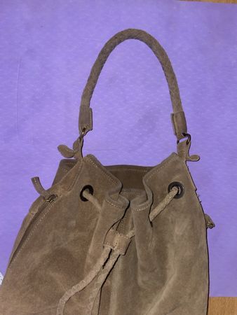 ALLES RAUS Beuteltasche Wildleder
