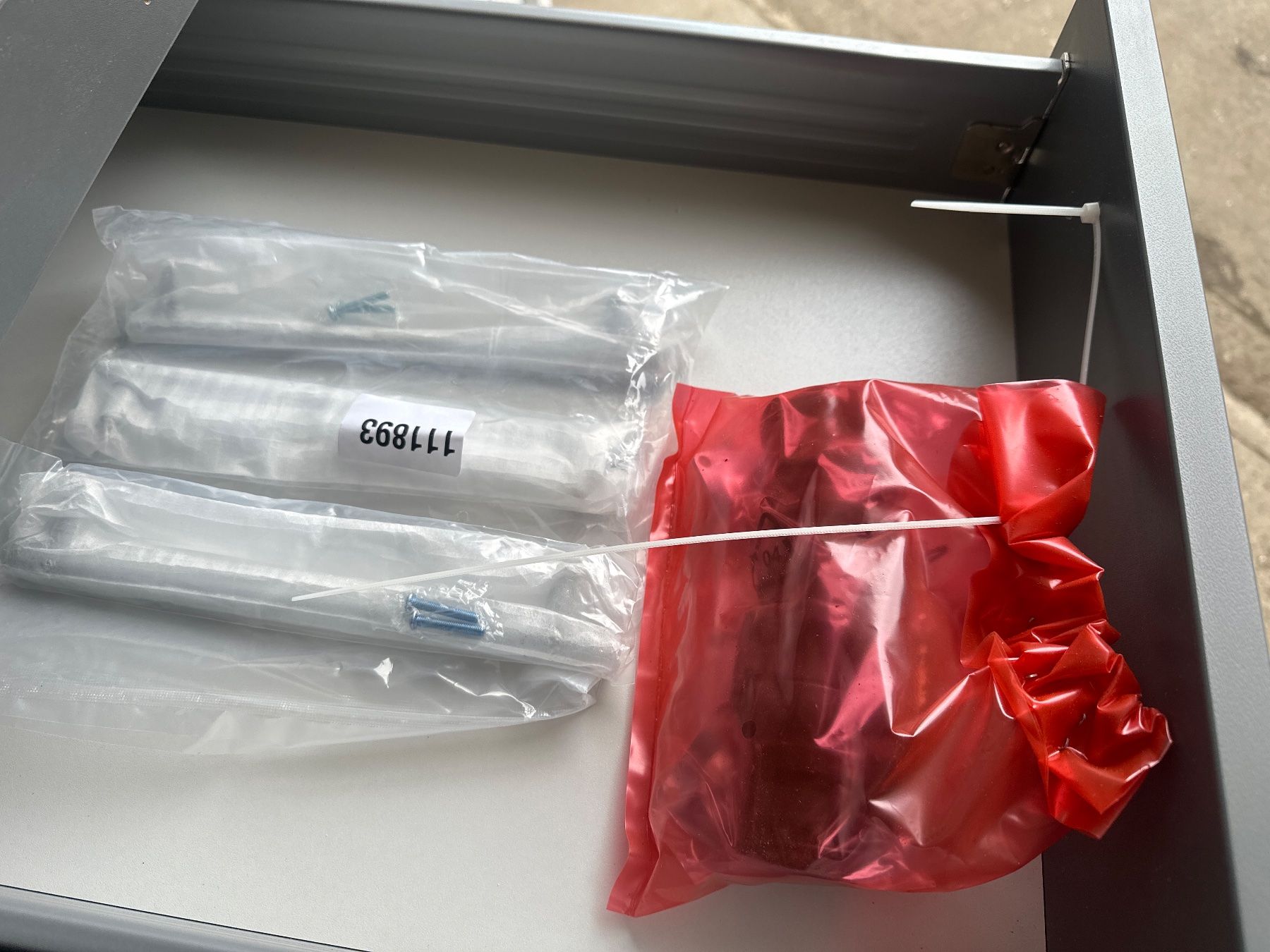 Korpus: neuer Rollcontainer Rollkorpus mit 3 Schübe 43x58x58cm – Neu (gemäss Beschreibung) aus Necker von liq24 3