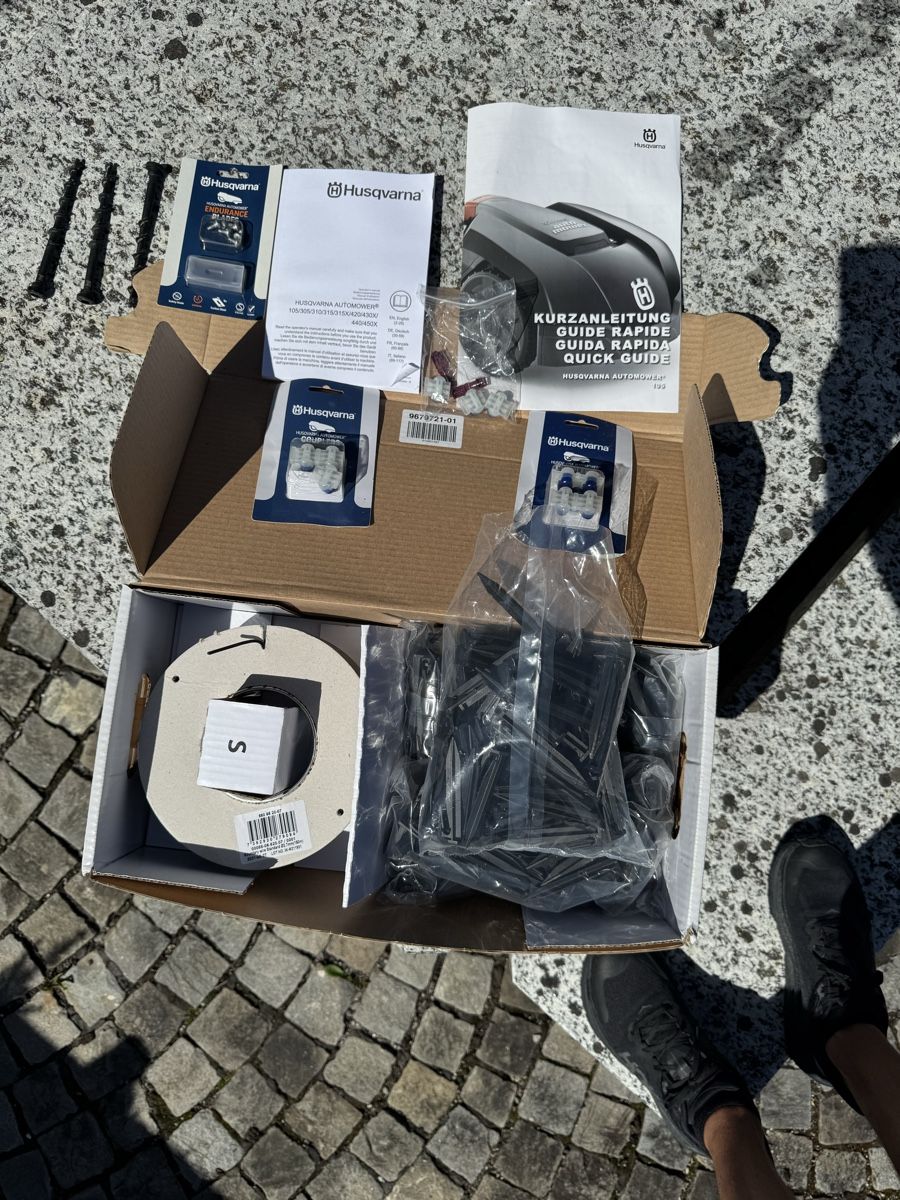 Husqvarna Tagliaerba: Husqvarna Automover 105 inkl. Installationskit S – Usato da Stäfa venduto da MBrndl12 5