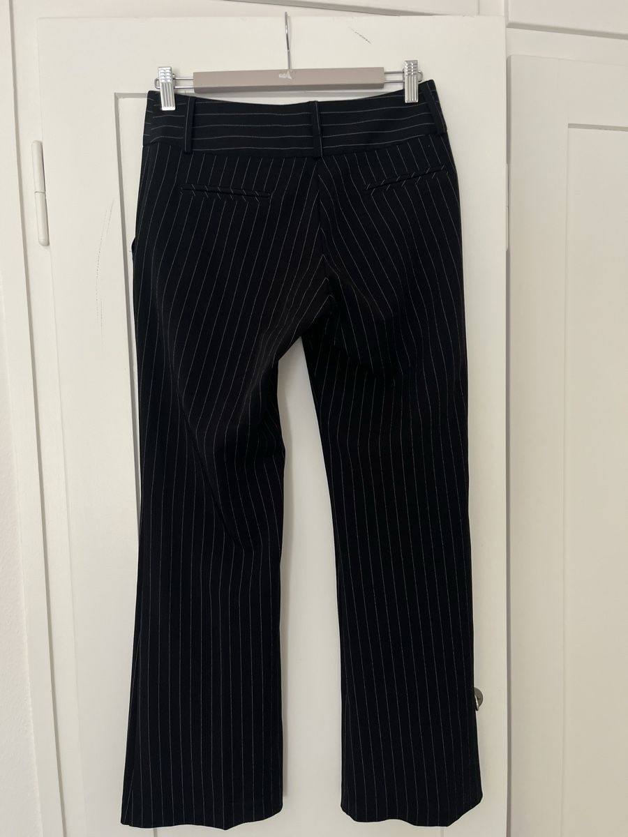 Pantalons: schwarze Y2K Schlaghose – D'occasion à Zürich par ale_t 1