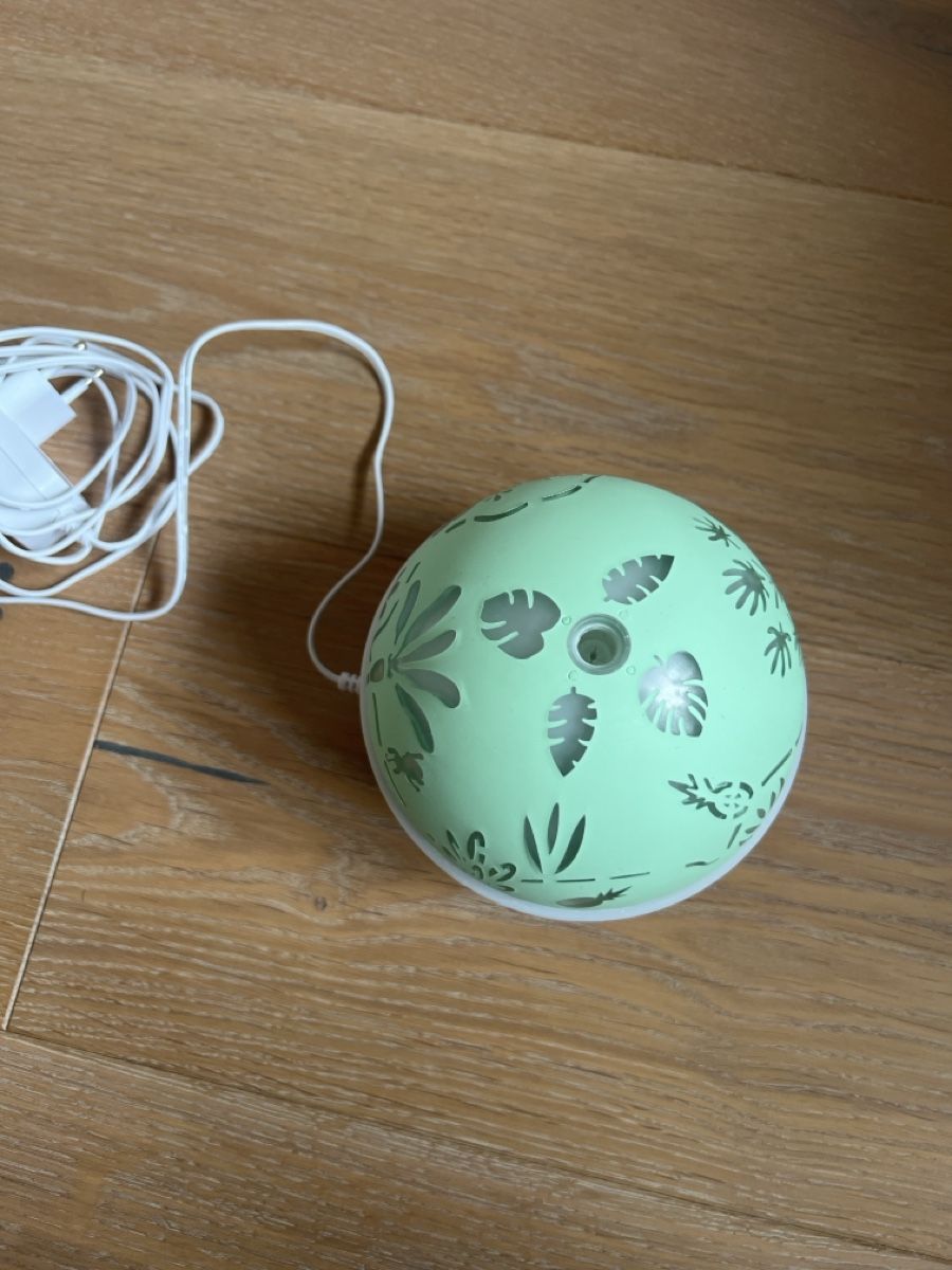 Diffusori di oli essenziali: Kaliptus Little Jungle Aroma Diffuser mit Licht – Usato da Varen venduto da Varoniereugen 1