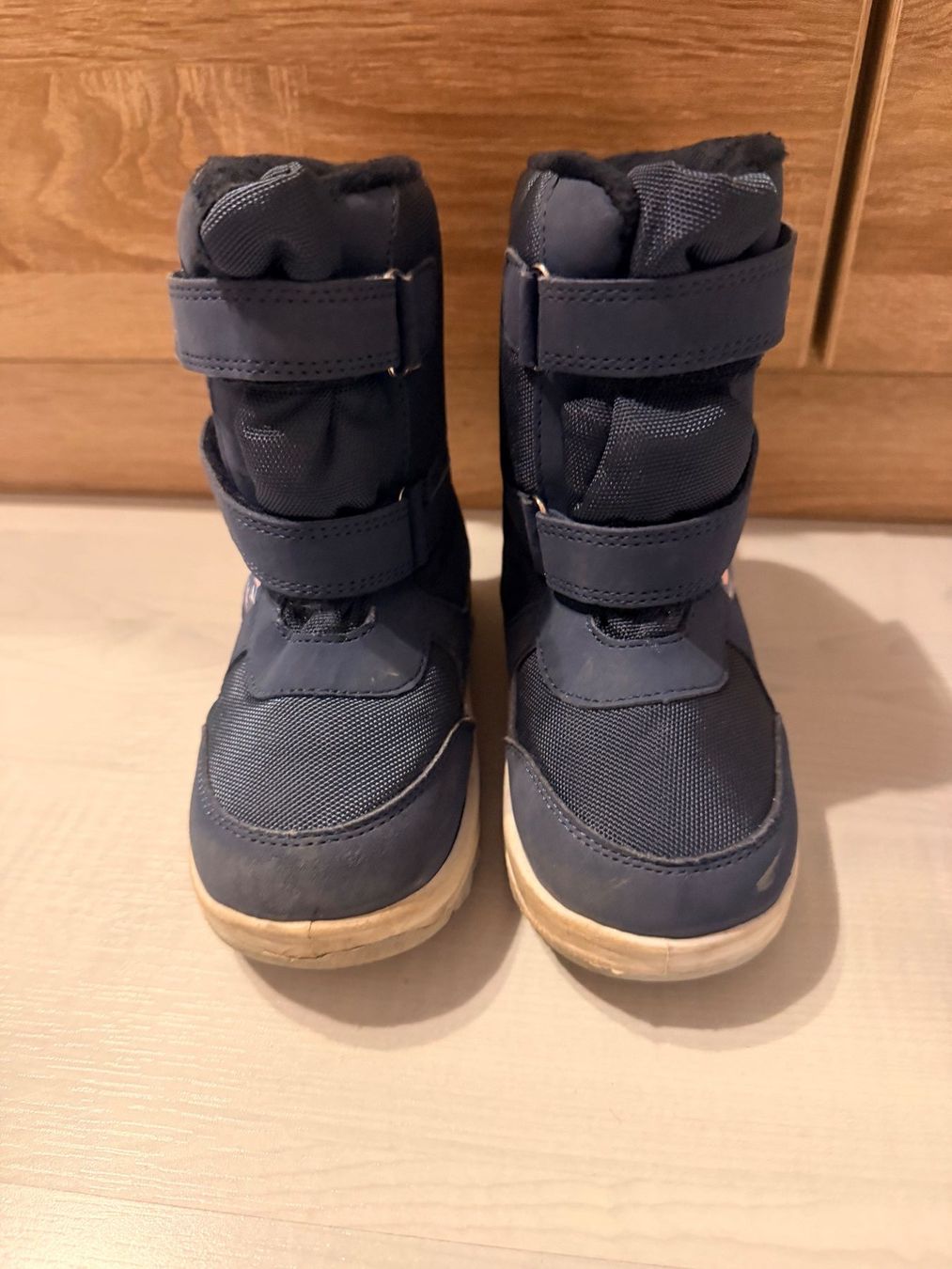 Schuhe für Jungen: Winterschuhe, Gr. 26 – Gebraucht aus Niederurnen von Carbon21