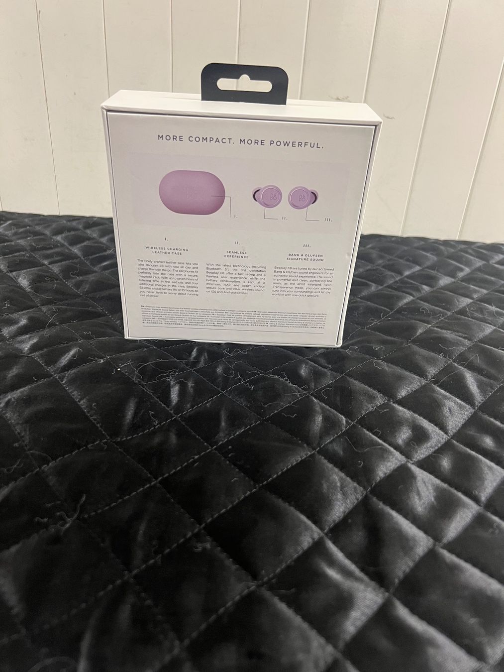 Bang & Olufsen Kopfhörer: B&O Beoplay E8 3rd Gen Pink – Neu und originalverpackt aus Kirchberg SG von EPGaemperle 1