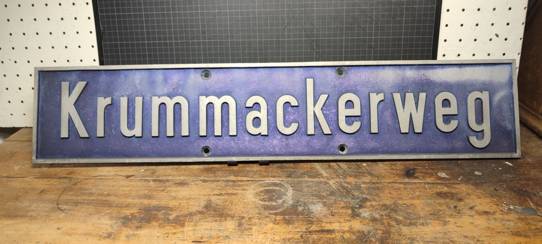 Ecriteaux: Wunderschönes Strassenschild Nr 5 Krummackerweg – D'occasion à Gelterkinden par MYSTOREFORYOU4460
