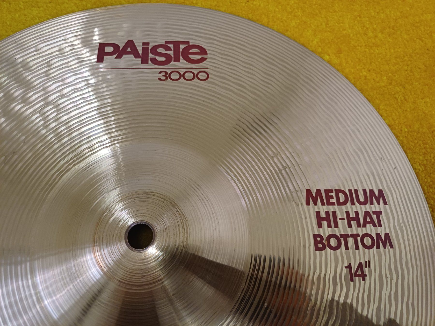 Paiste Strumenti musicali: Paiste 3000 medium hh 14" – Usato da Niederönz venduto da pho_xy6y 1
