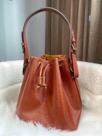 Louis Vuitton petit Sac Noe Epi 🧡🧡