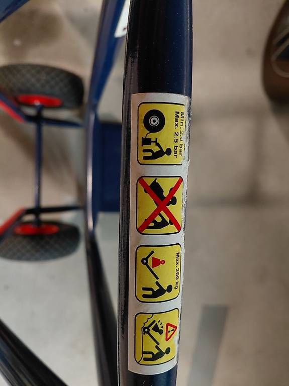Brouettes: Sackkarren bis 200kg – D'occasion à Binningen par eli_rcf2 1