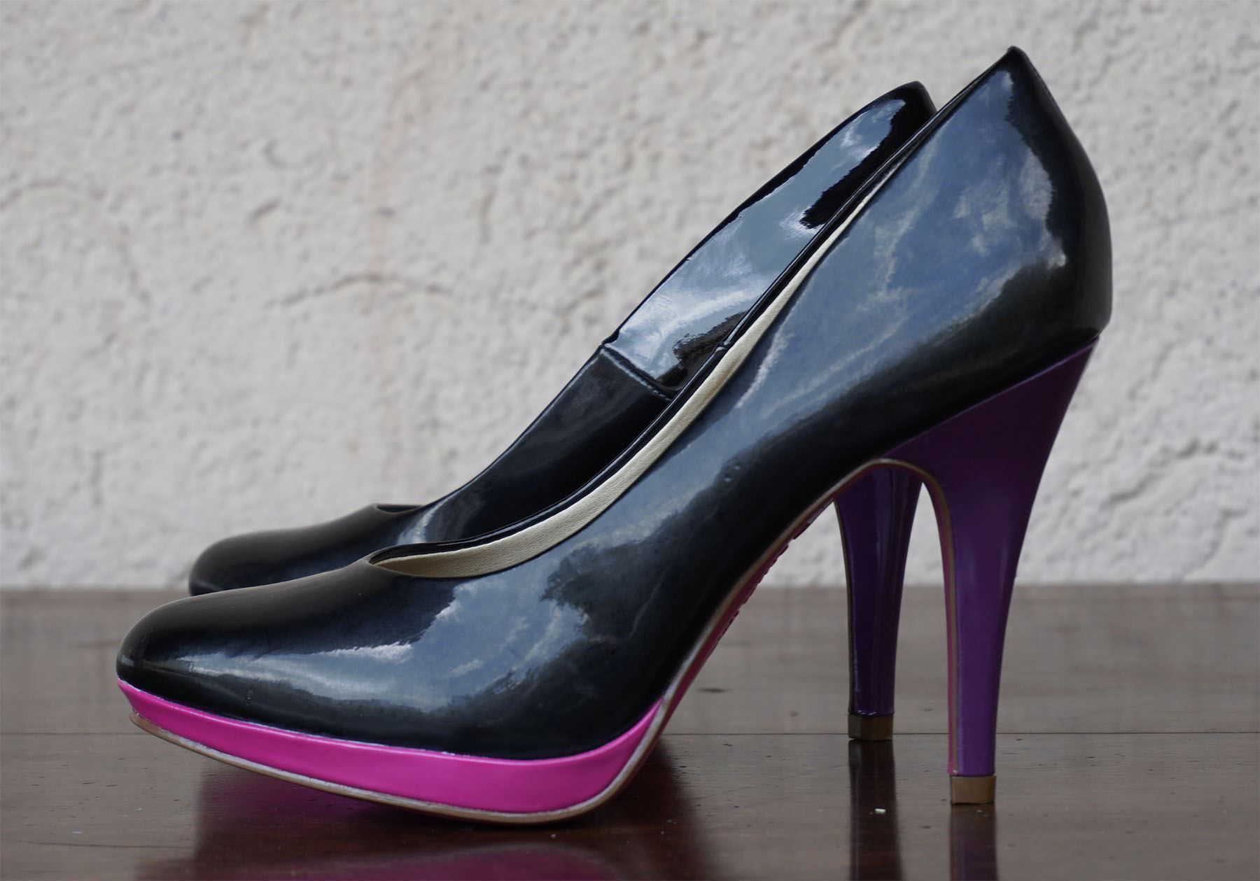 Scarpe da donna: 3-farbige Stilettos von Limelight – Usato da Meggen venduto da 1Class2Hand 2