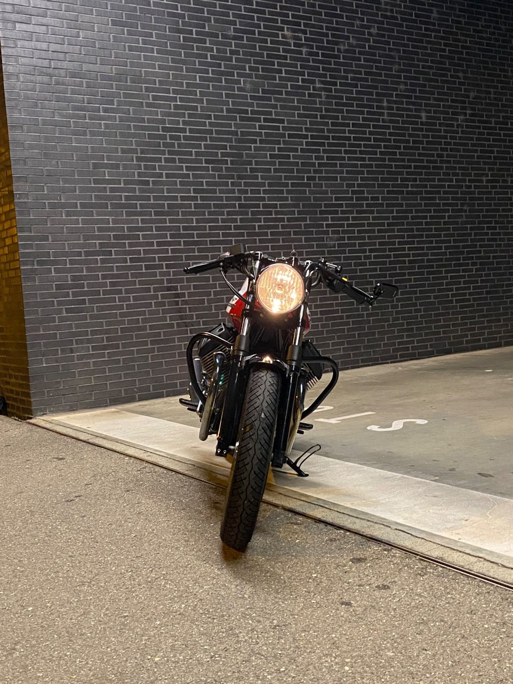 Moto Guzzi Strasse: Motoguzzi v7ii Cafe Racer – Gebraucht aus Ipsach von Froschmaul 3