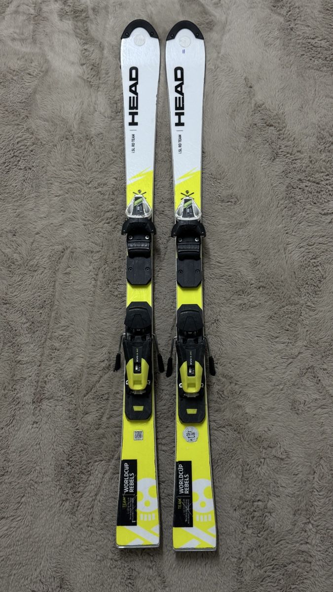 Head Skis: Head Worldcup Rebels Team Ski 132cm mit Bindung  – Gebraucht aus Dietlikon von Ajan.001