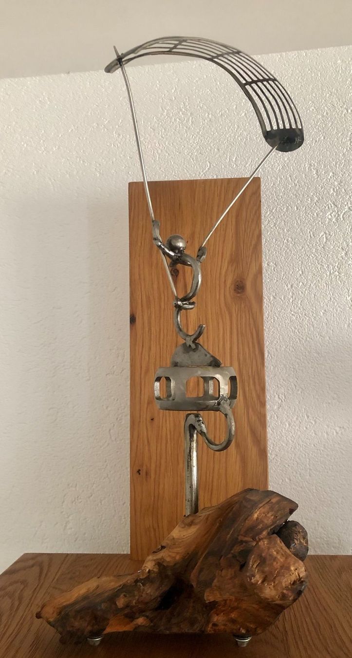 Sport dell'aria & Aquiloni: Gleitschirm Paraglider Skulptur Trophäe – Nuovo (secondo la descrizione) da allschwil venduto da Admin1456 2