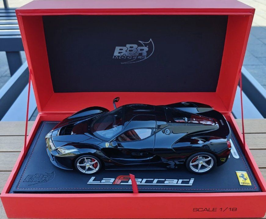 BBR Models Modellautos: LaFerrari Modellauto BBR 1:18 mit OVP "Neu" Limited 149 Stk – Neu (gemäss Beschreibung) aus Goldach von P.X.A.