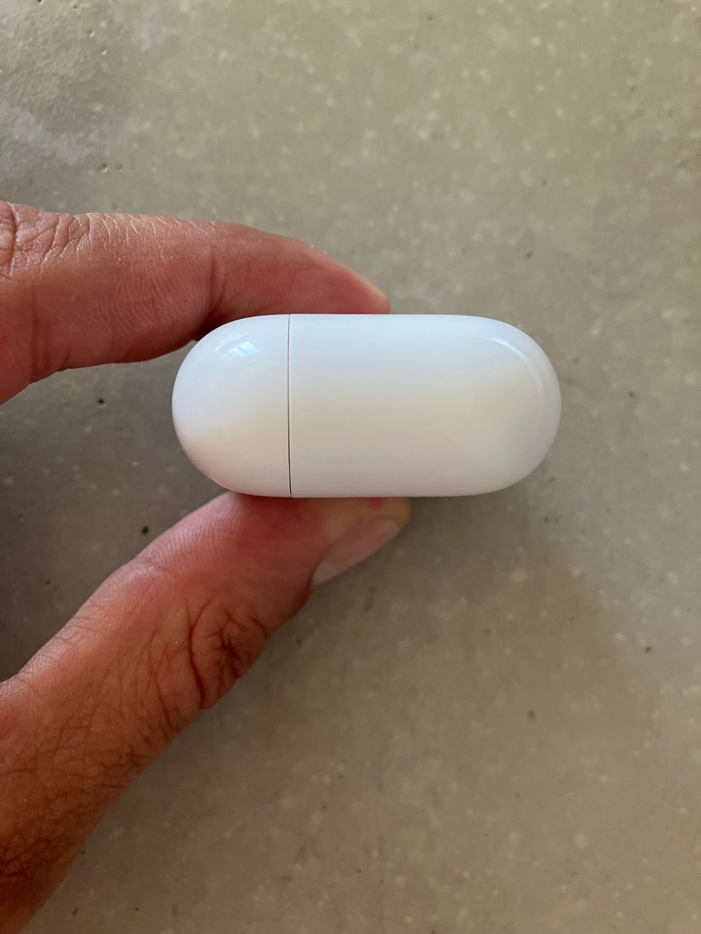 Apple Casques audio: APPLE AIRPODS 4 CASE ANC – D'occasion à Lausanne par mr.v 6