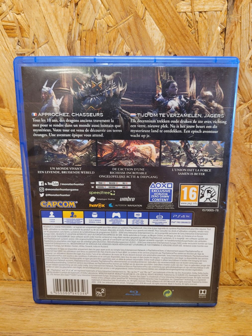 Sony Giochi: Jeu PS4 / MONSTER HUNTER : WORLD / 2018 – Usato da Lausanne venduto da PlusValue_Lausanne 1
