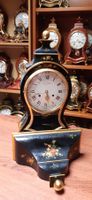 Antik Le Castel Pendule Swiss Made