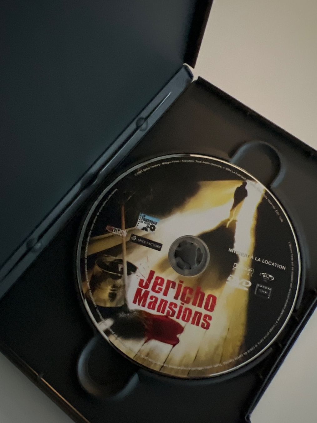 Tous les DVDs: DVD « Jericho Mansions » version française + anglais – D'occasion à Bouveret par Feelgoodtrading 2
