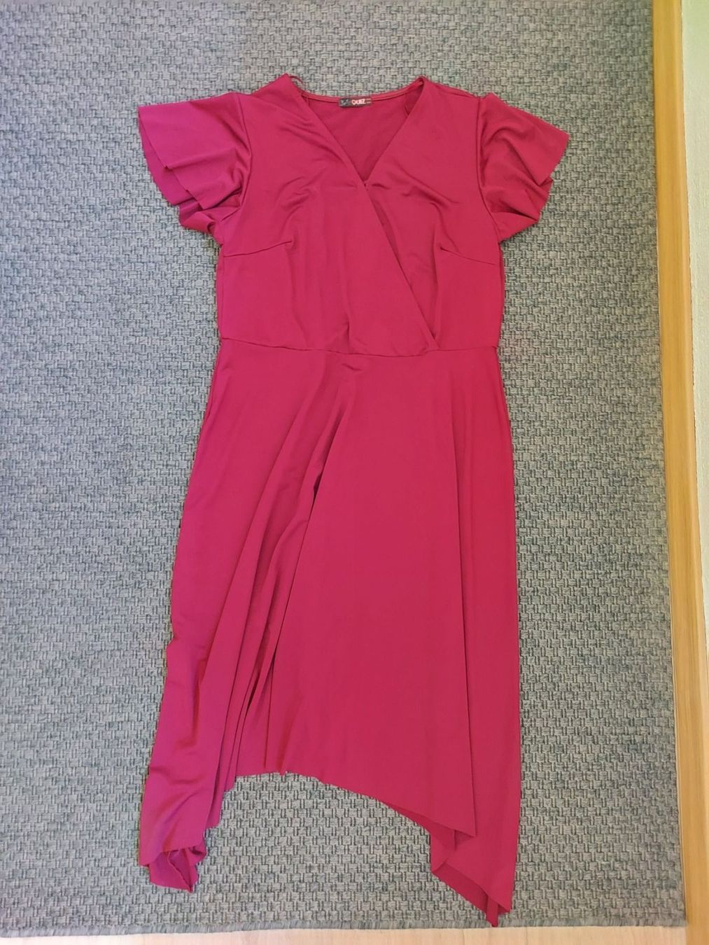 Kleider: Quiz Kleid Damen Gr. 40 – Gebraucht aus Bonstetten von kaiser_a